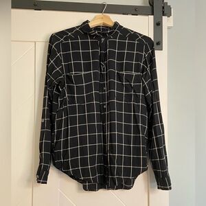 Abercrombie & Fitch black windowpane button up shirt